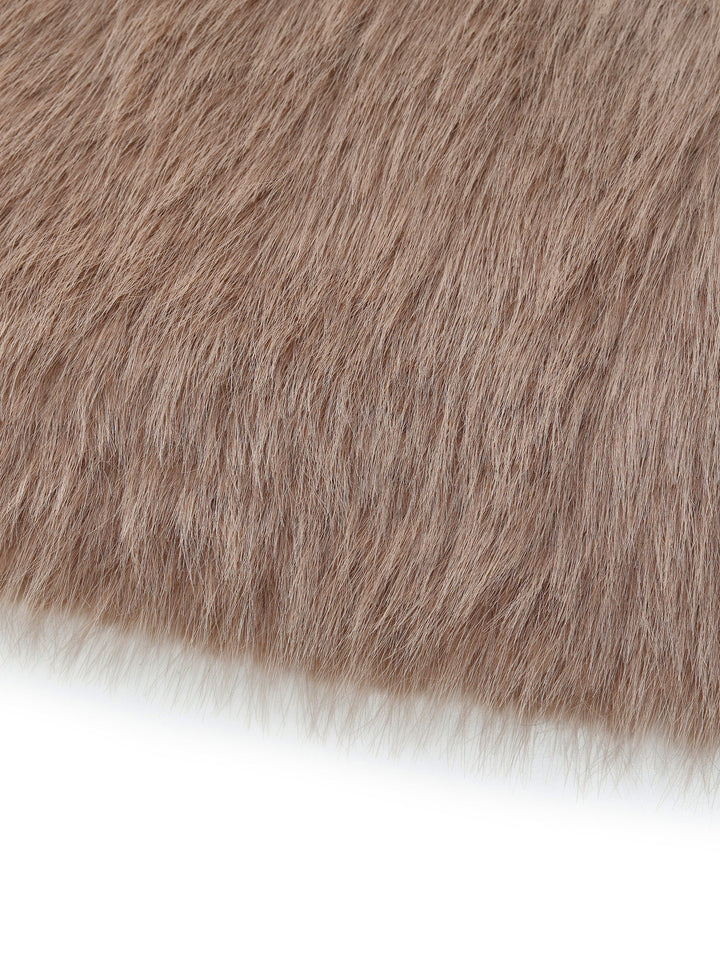 Sylin | Women’s plush V-neck coat with a soft, voluminous silhouette