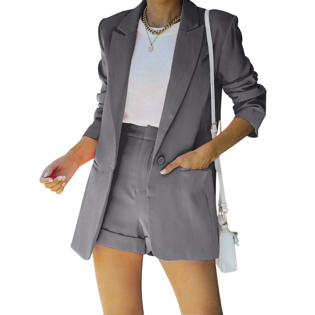 Veronica | Women’s blazer and shorts set with tailored cut and modern styling