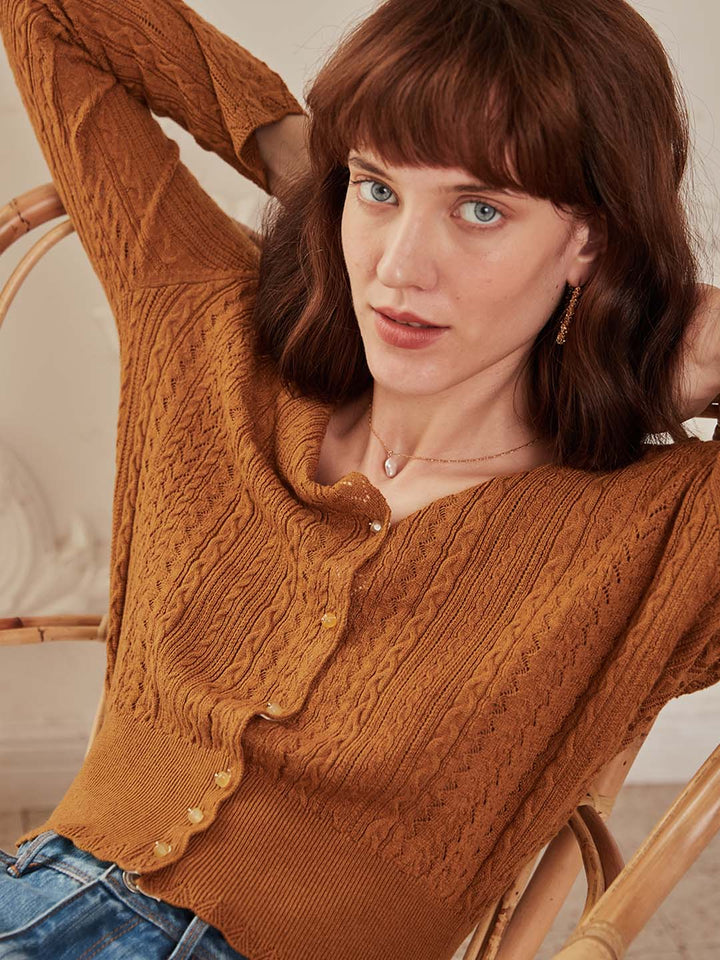 Milena | Women’s sweater with cable knit and glazed button detail