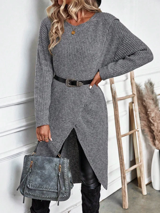 Diana | Women’s knitted sweater with solid design and relaxed silhouette