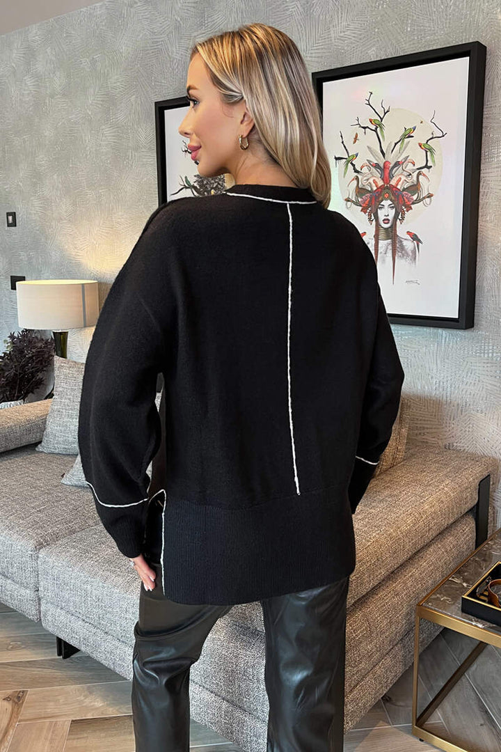 Greta | Women’s round neck sweater with contrast piping detail