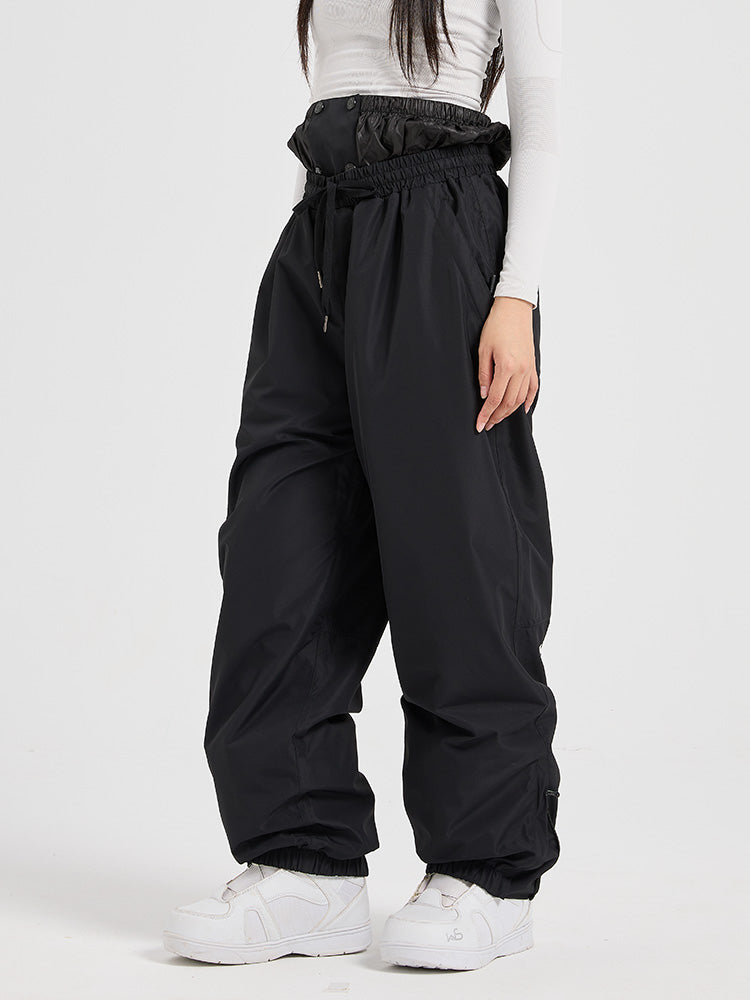 Wesslyn | Women’s baggy snow pants with freestyle cargo detailing