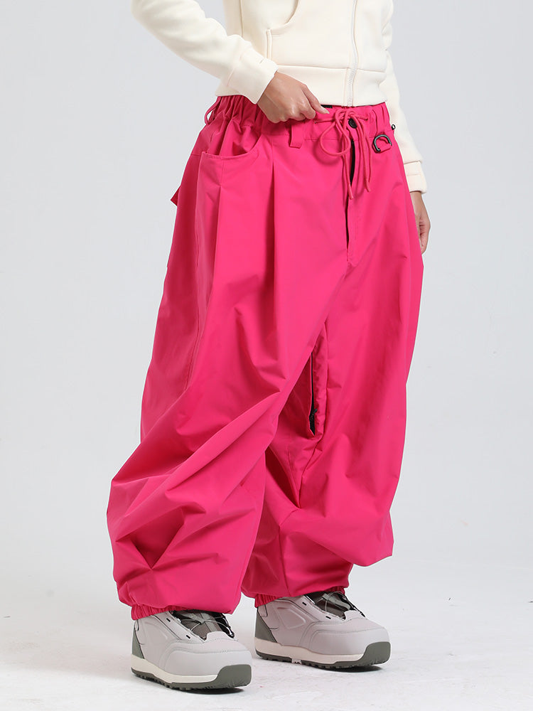 Vayla | Women’s super baggy snow pants with park-ready cargo shaping