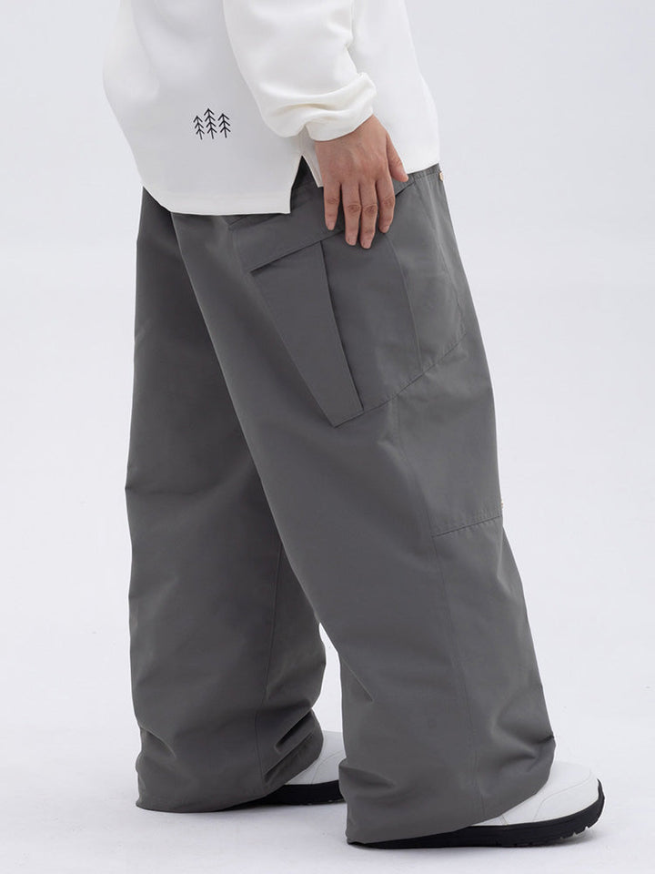 Zayra | Women’s baggy freestyle snow pants with a double-knee workwear silhouette
