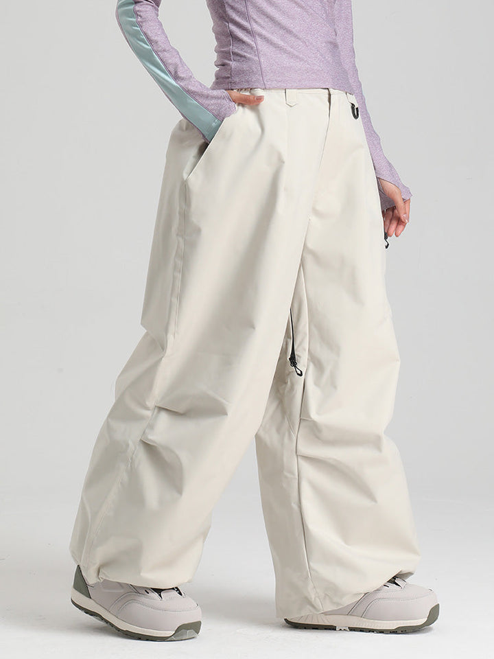 Letha | Women’s baggy snow pants with urban-inspired cargo shaping