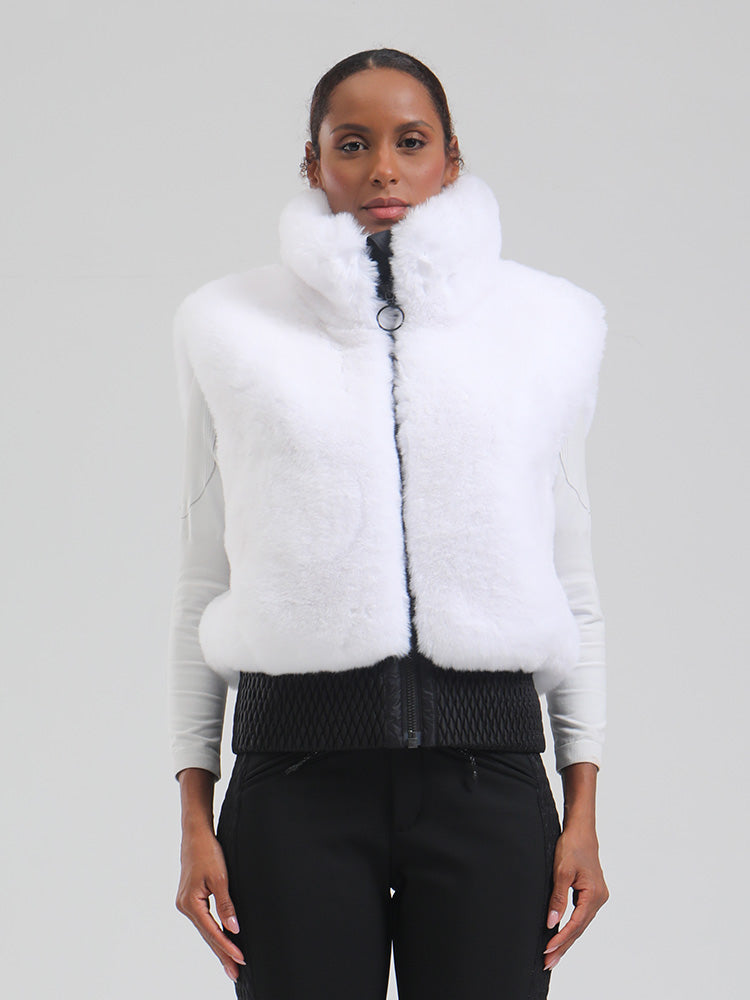 Darcie | Women’s fleece ski vest with high-pile texture and relaxed winter shaping