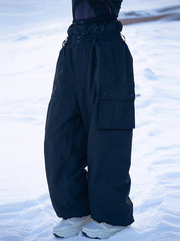 Tarren | Women’s baggy snow pants with cargo pockets and wide-flowing silhouette