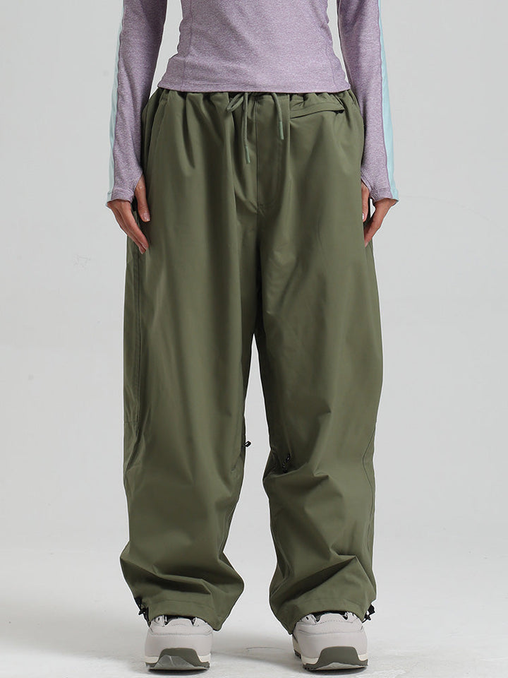 Veyra | Women’s cargo snow pants with freestyle-inspired street shaping