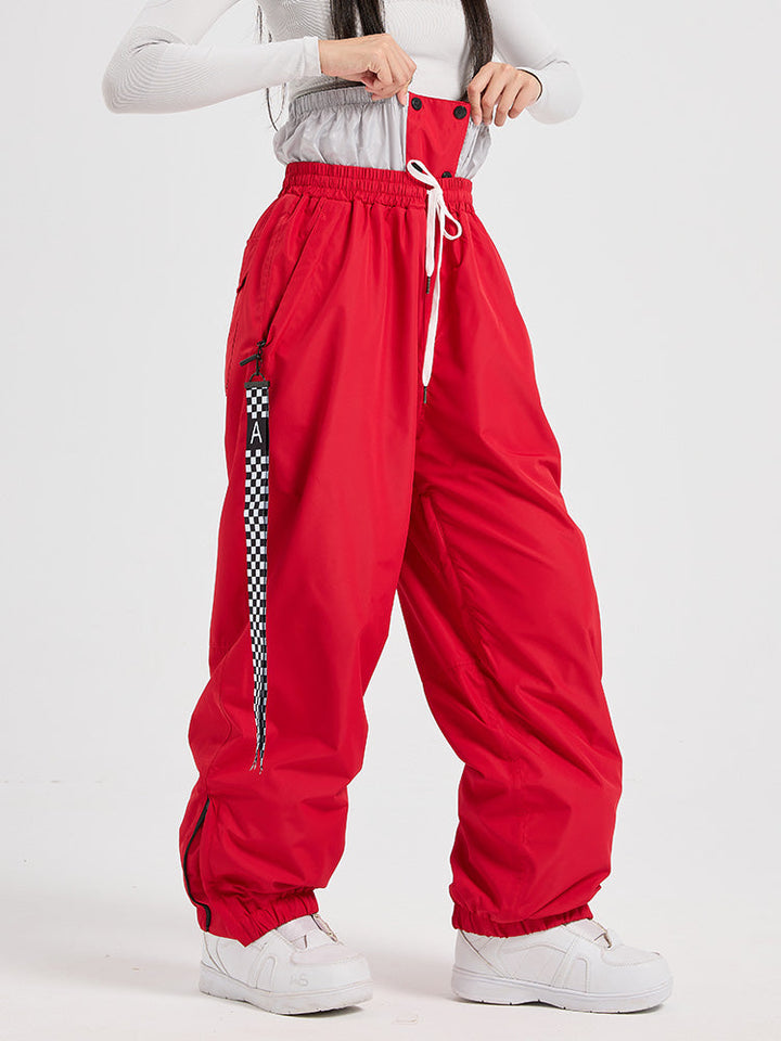 Wesslyn | Women’s baggy snow pants with freestyle cargo detailing