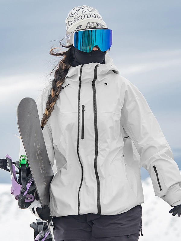 Ryllis | Women’s all-weather mountain jacket with a structured alpine silhouette