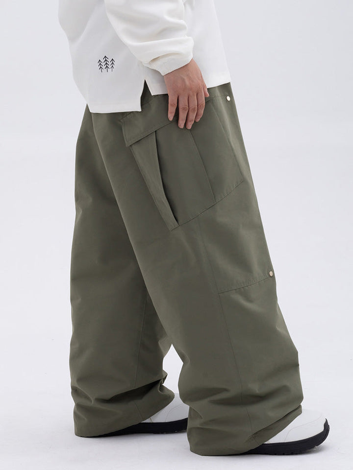 Zayra | Women’s baggy freestyle snow pants with a double-knee workwear silhouette