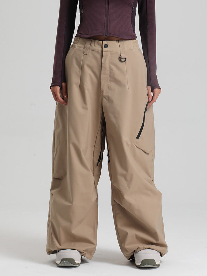 Letha | Women’s baggy snow pants with urban-inspired cargo shaping