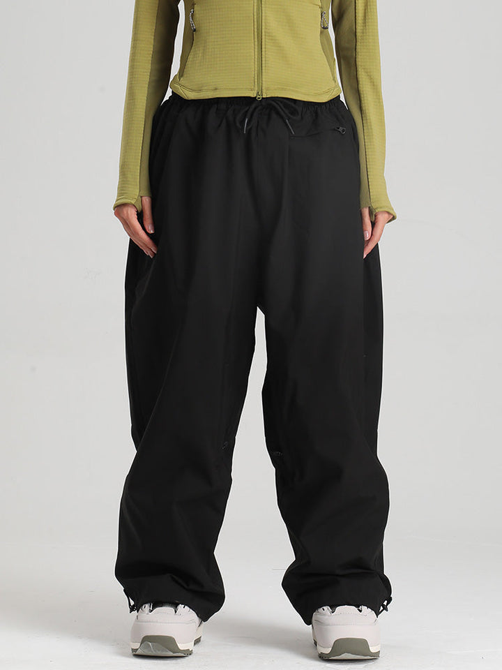 Veyra | Women’s cargo snow pants with freestyle-inspired street shaping