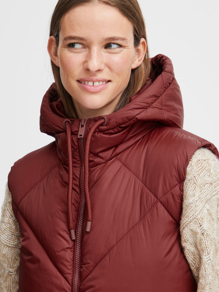 Haidee | Women’s long quilted vest