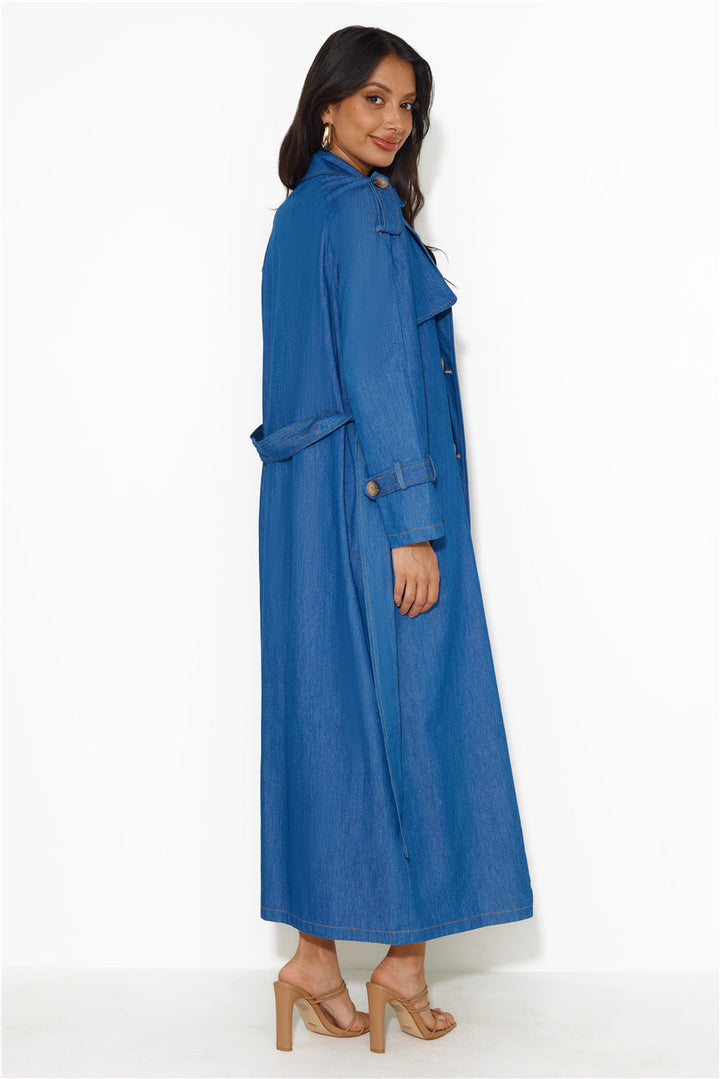 Cindy | Women’s denim trench coat with waist tie and button closure