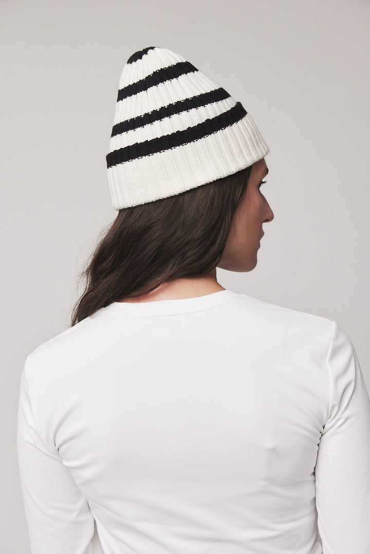 Jesara | Women’s striped rib beanie