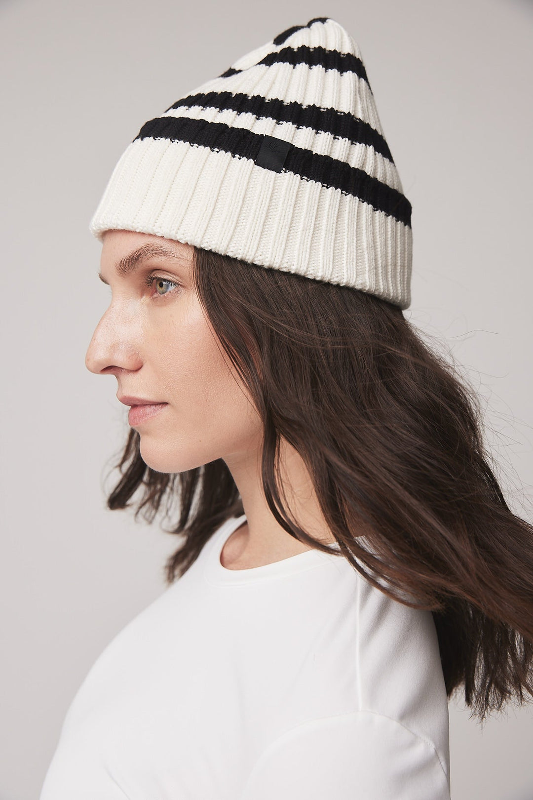 Jesara | Women’s striped rib beanie