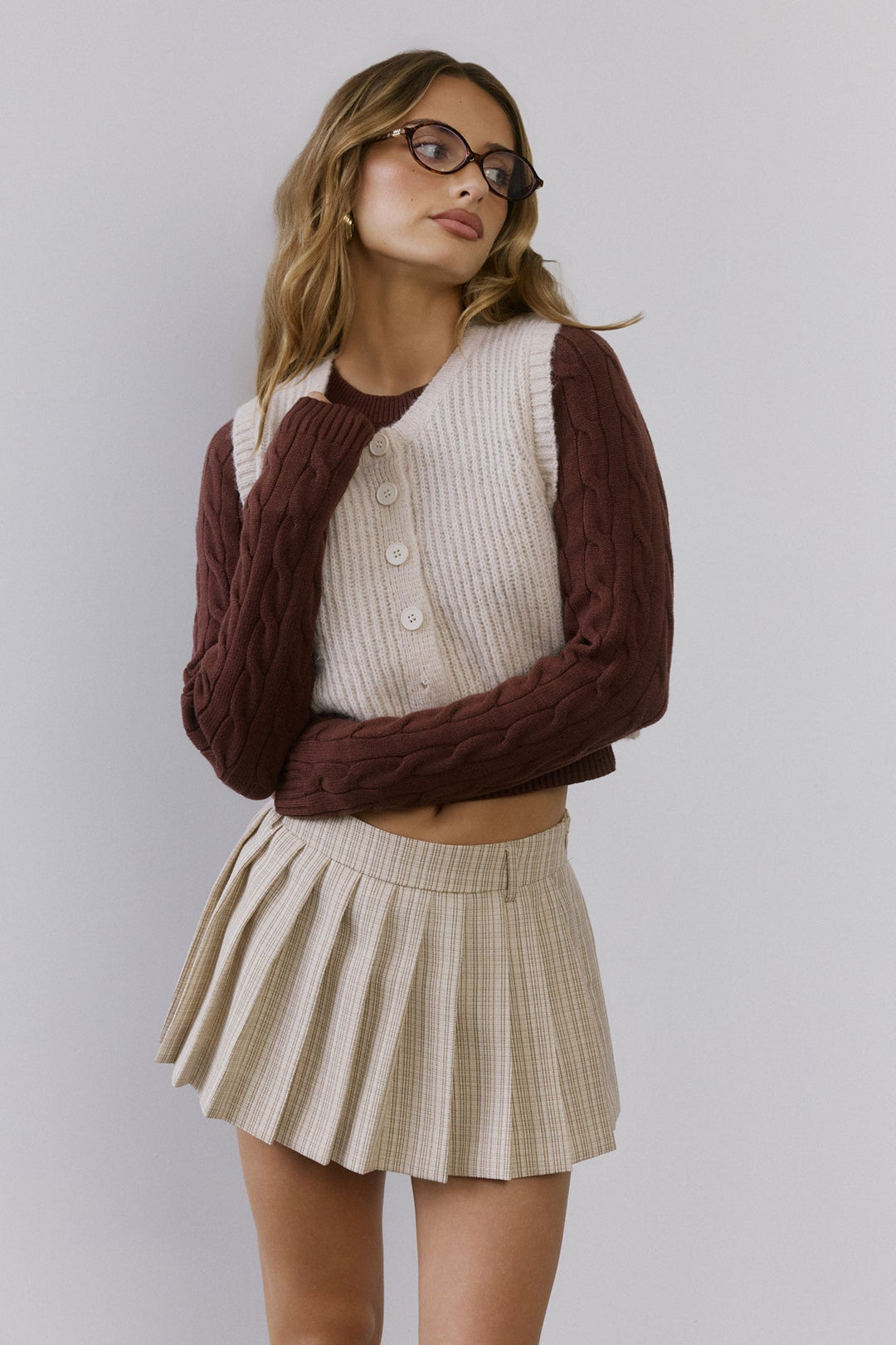 Clara | Women’s knit vest with button-front design