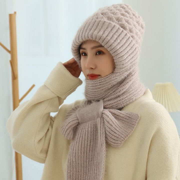 Selwen | Women’s integrated knit cap scarf with a soft ear-covering design
