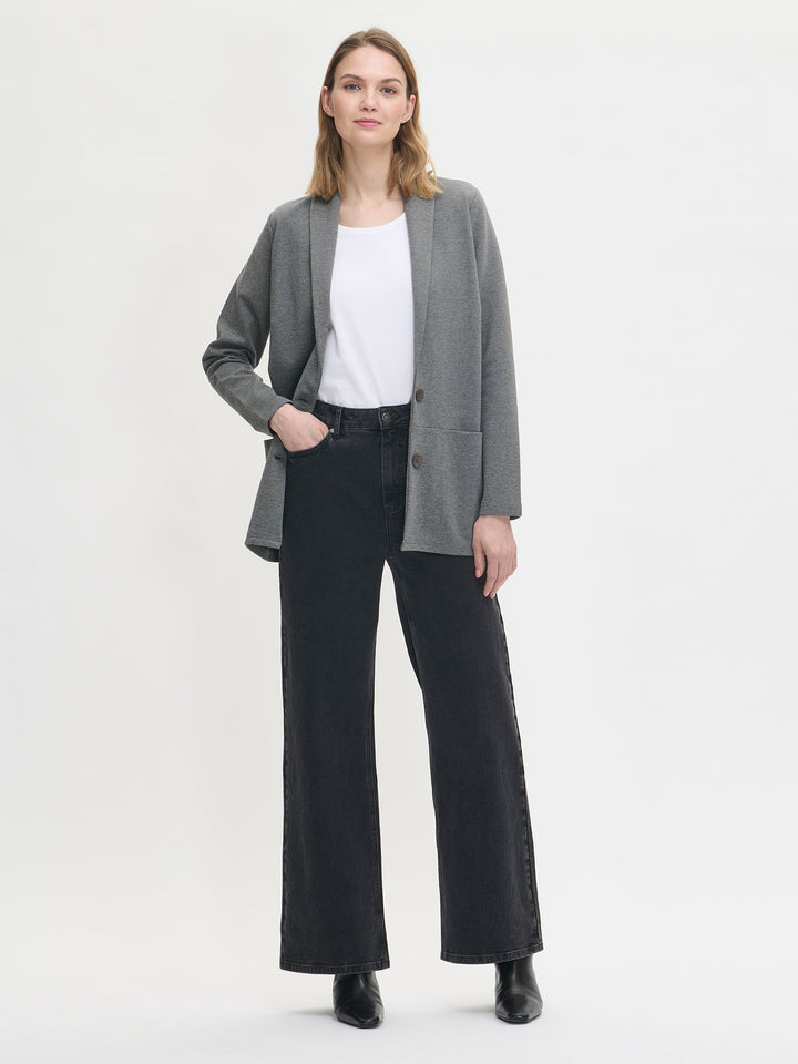 Sabie | Women’s classic knit button blazer