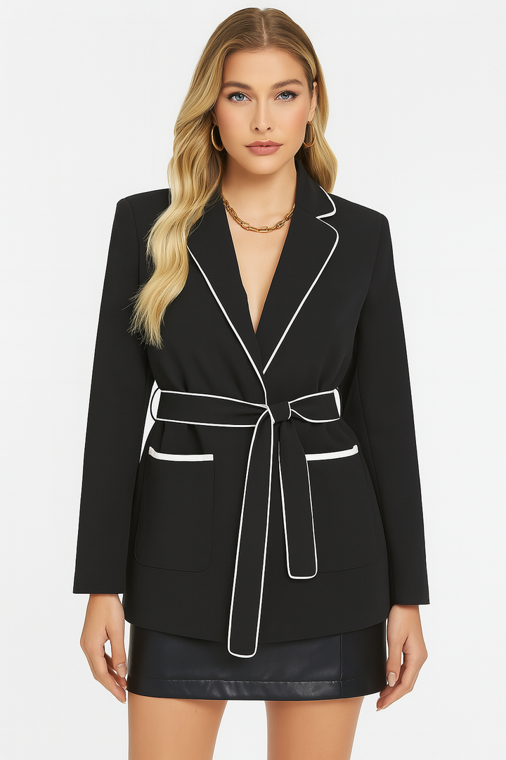 Eve | Women’s casual blazer with modern cut and relaxed fit