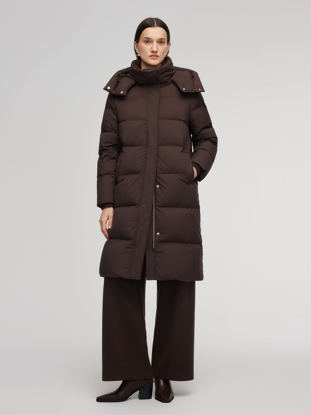 Zennah | Women’s long winter coat with an H-line silhouette and detachable hood