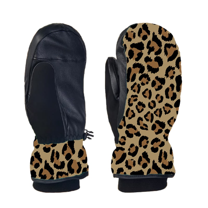 Marra | Women’s snowboard mittens with graphic detailing and streamlined winter shaping