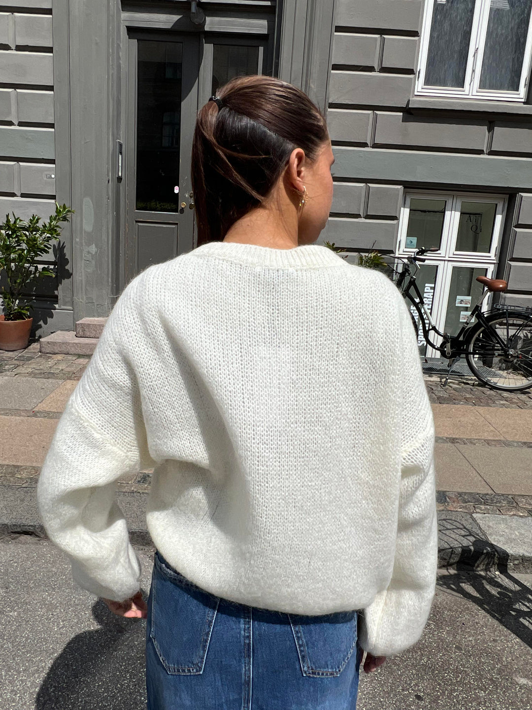 Blair | Women’s oversized knit with balloon sleeve design