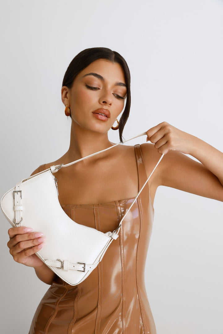 Donna | Women’s structured shoulder bag with buckle strap details