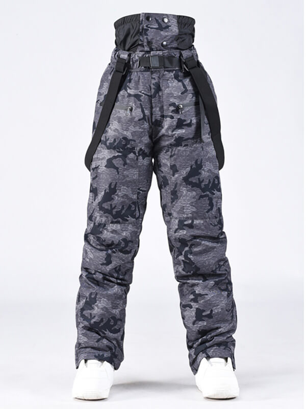 Renley | Women’s cargo snow bib pants with baggy winter-ready shaping