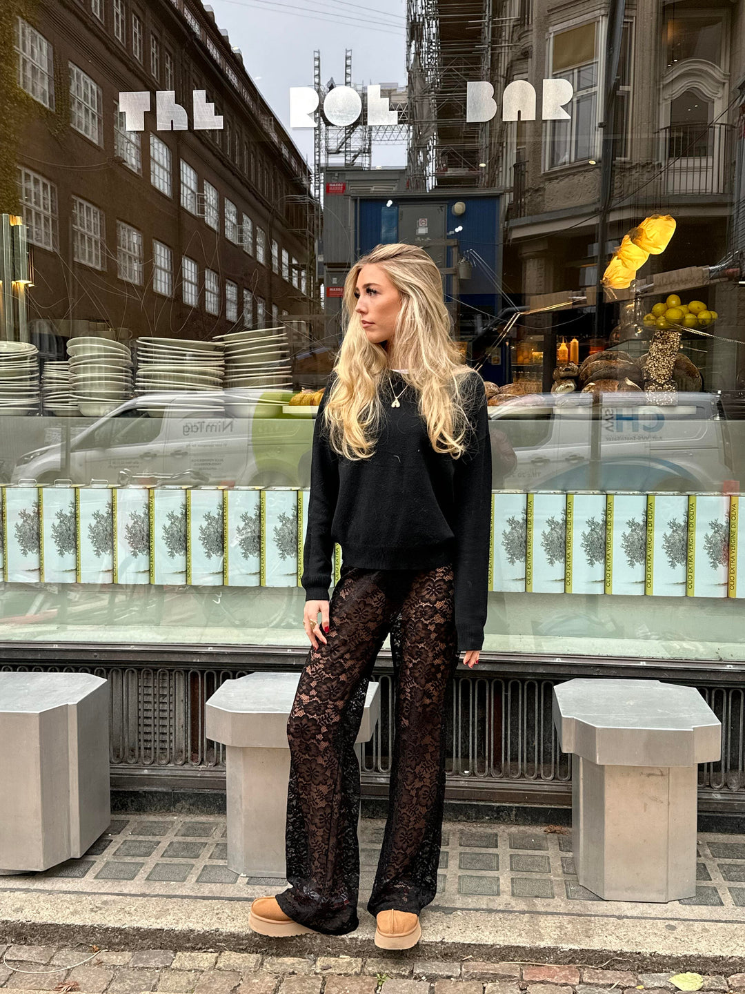 Sylvia | Women’s knit sweater with ribbed edge design