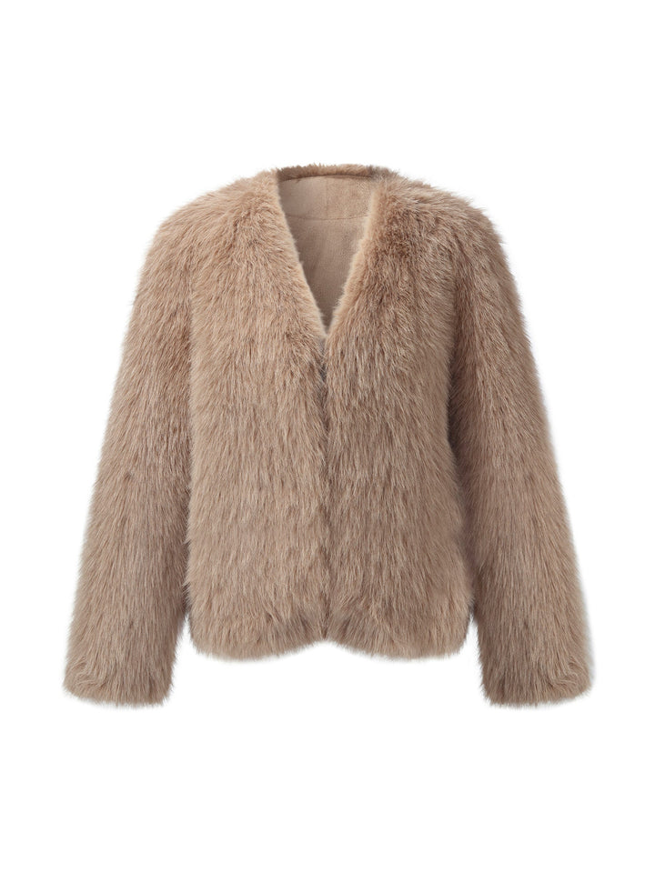 Sylin | Women’s plush V-neck coat with a soft, voluminous silhouette