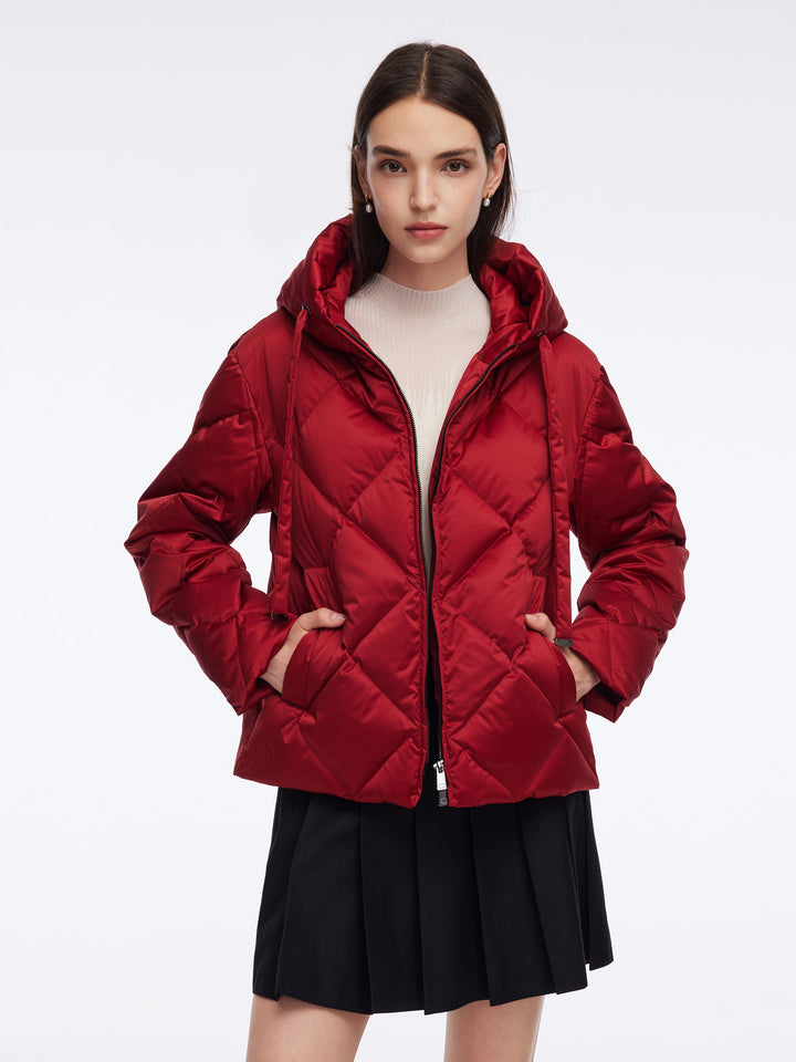 Fiora | Women’s diamond-quilted cocoon jacket with an adjustable hooded silhouette