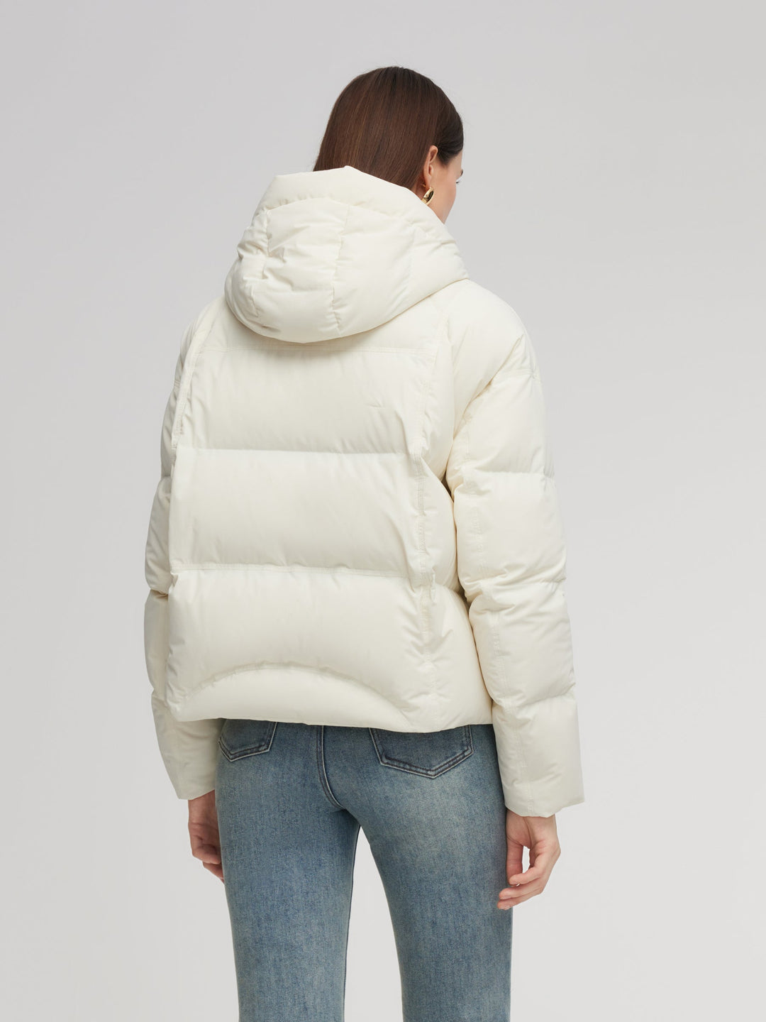 Vossie | Women’s hooded winter jacket with a streamlined wind-resistant silhouette