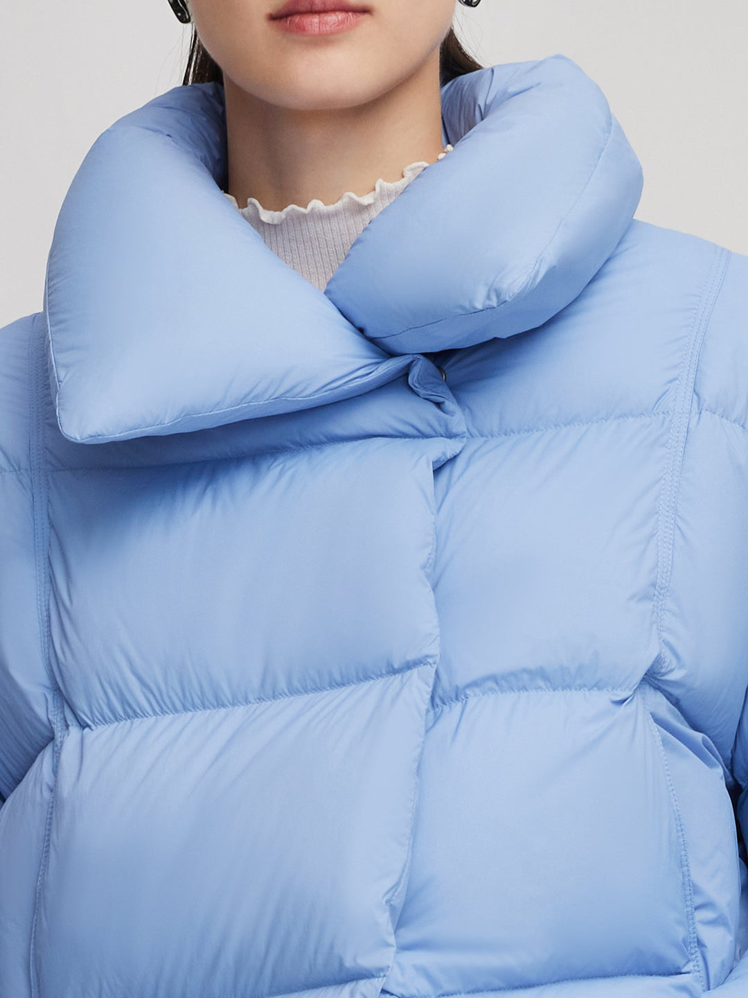Carryn | Women’s lightweight winter jacket with an oversized convertible collar