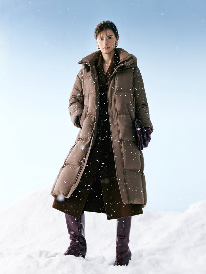 Corvyn | Women’s lightweight long winter coat with a sleek hooded silhouette
