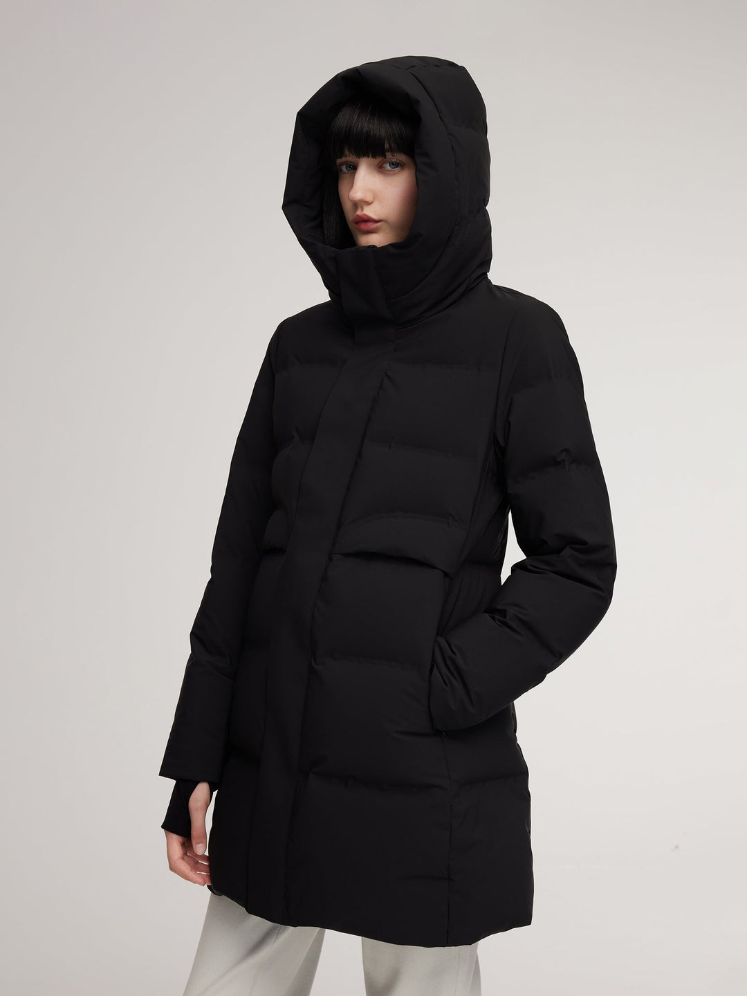 Arlae | Women’s long hooded winter jacket with a structured thermal silhouette