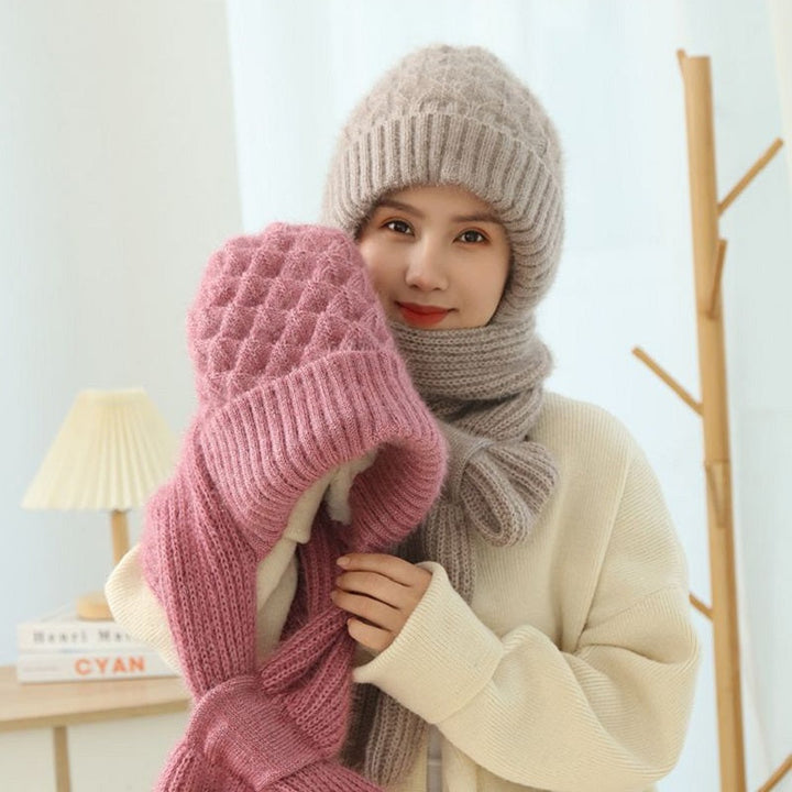 Selwen | Women’s integrated knit cap scarf with a soft ear-covering design