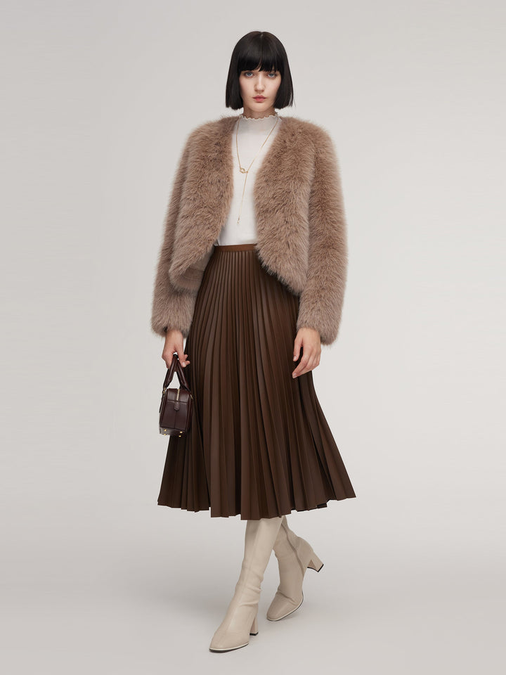 Sylin | Women’s plush V-neck coat with a soft, voluminous silhouette