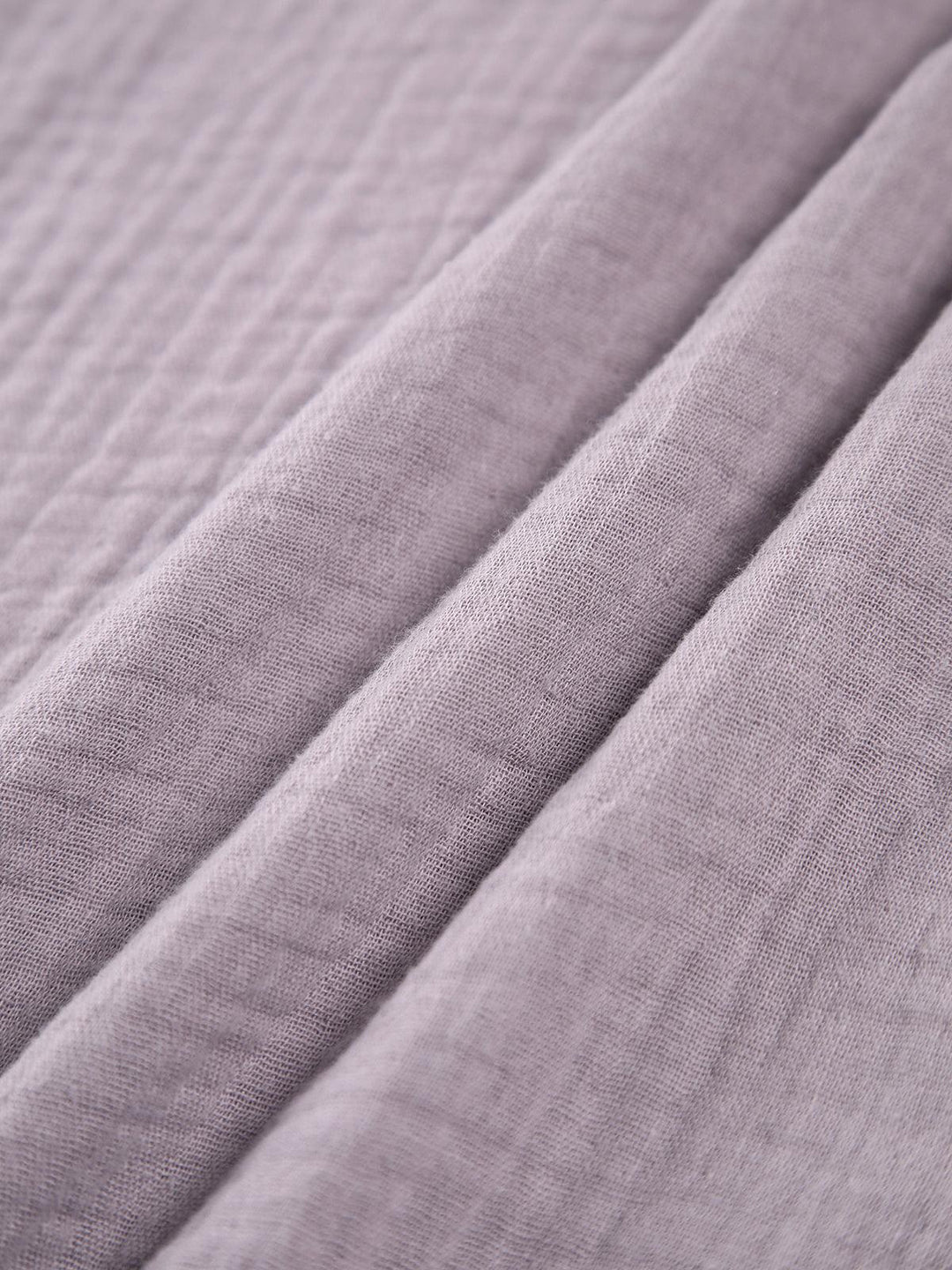 Lindy | Women’s two-piece casual set with shorts and shirt