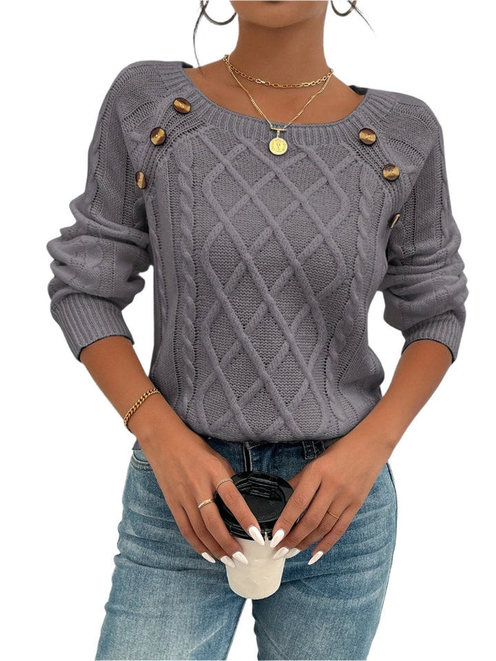 Ana | Women's cable pattern knitted sweater with crew neckline