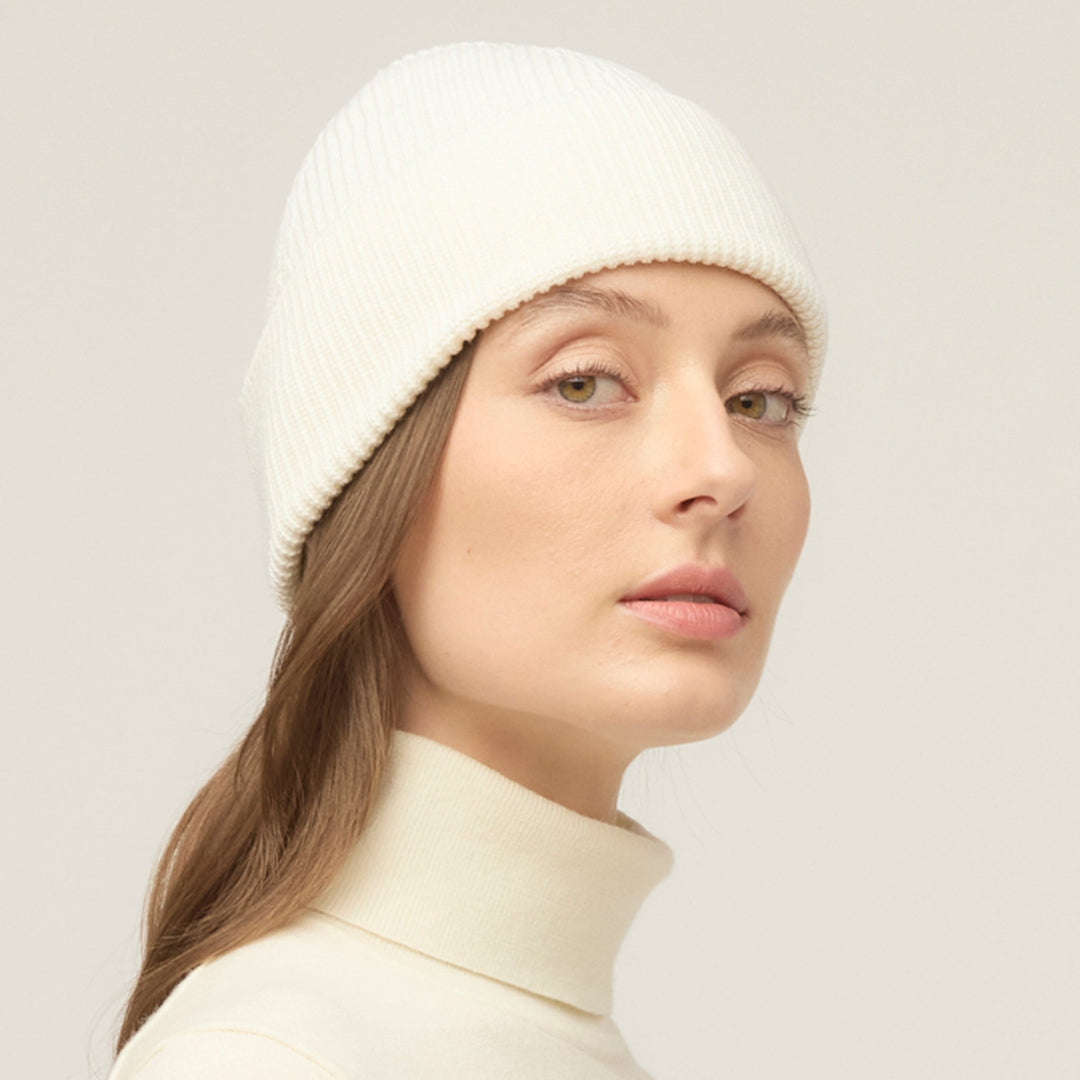 Lirwen | Women’s hydrowool knit beanie with a soft folded cuff