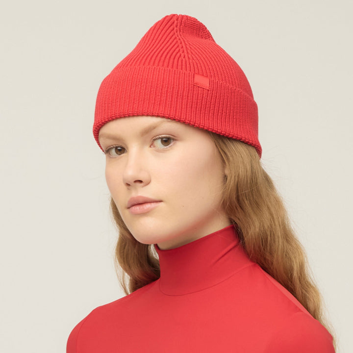Lirwen | Women’s hydrowool knit beanie with a soft folded cuff