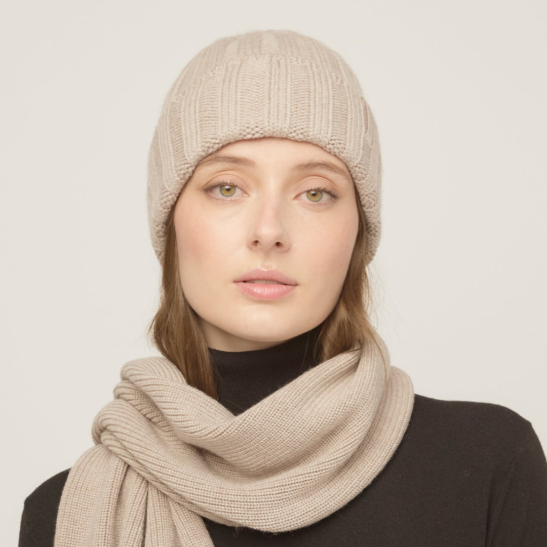 Brinora | Women’s chunky ribbed beanie with a soft, structured silhouette