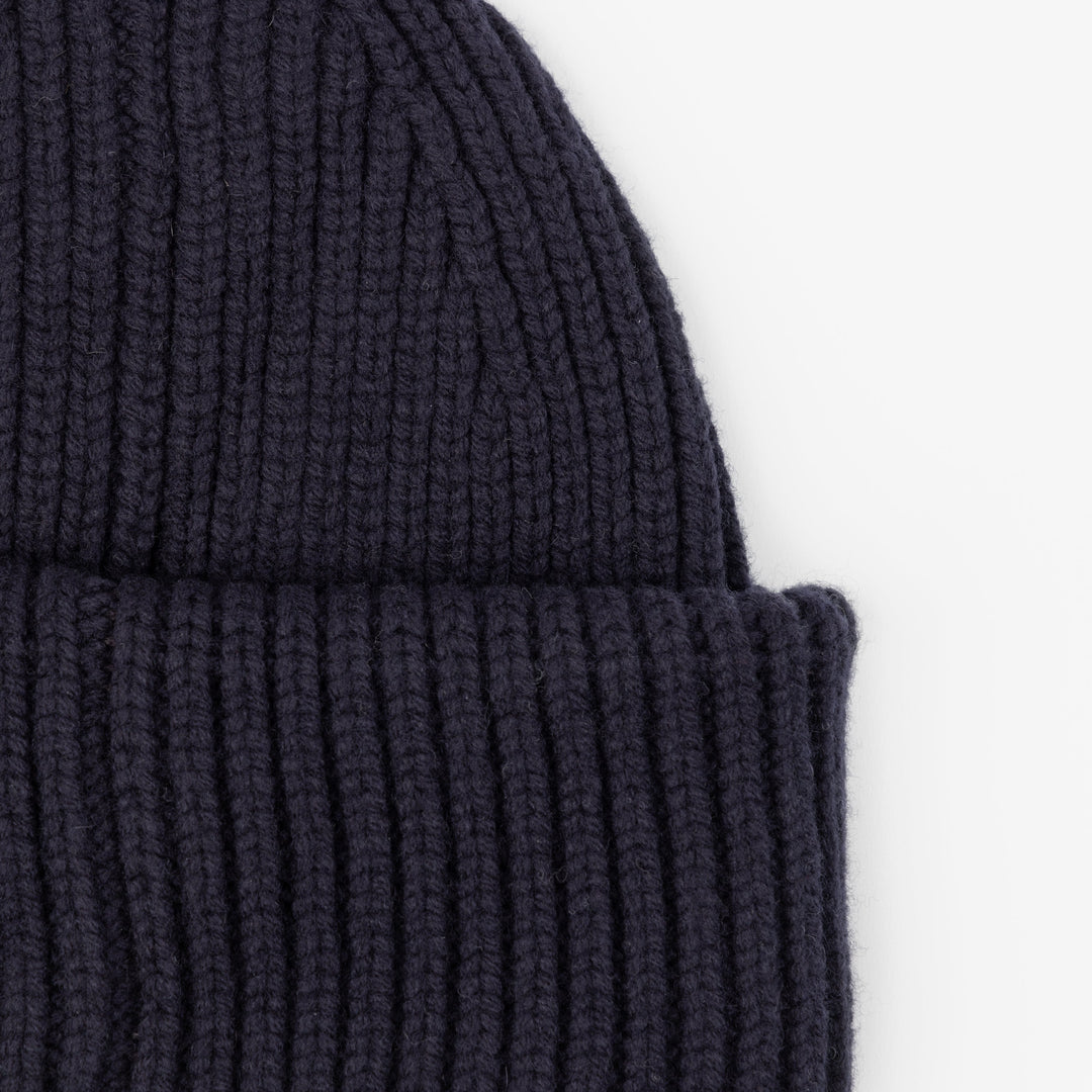 Osyla | Women’s alpine knit beanie with a smooth rounded winter silhouette