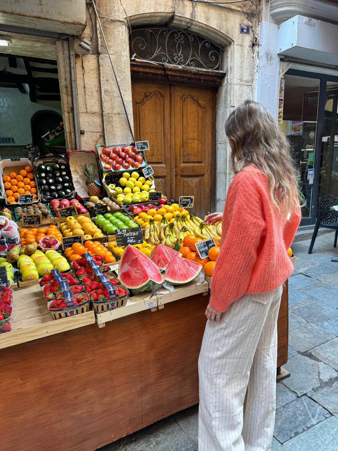 Iris | Women’s knit sweater with oversized round neck design