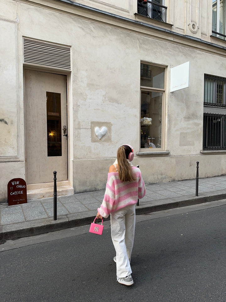 Evelyn | Women’s knit sweater with oversized round neck design