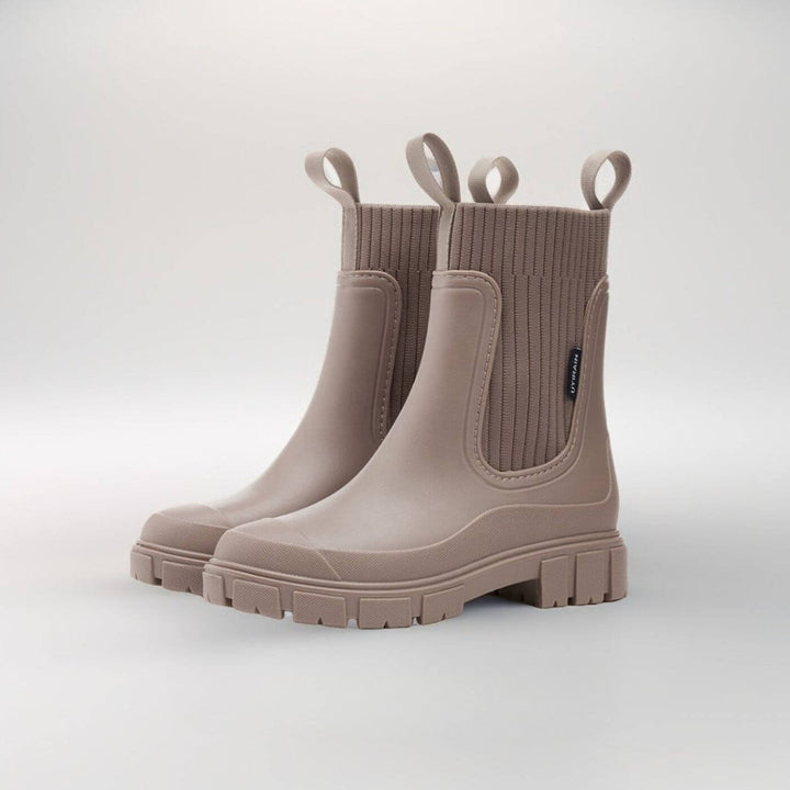 Annelyn | Women’s waterproof all-weather boots for everyday comfort