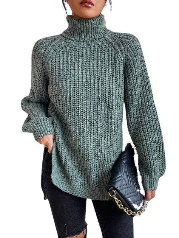 Wrynn | Women’s turtleneck sweater with raglan sleeves and a split hem silhouette