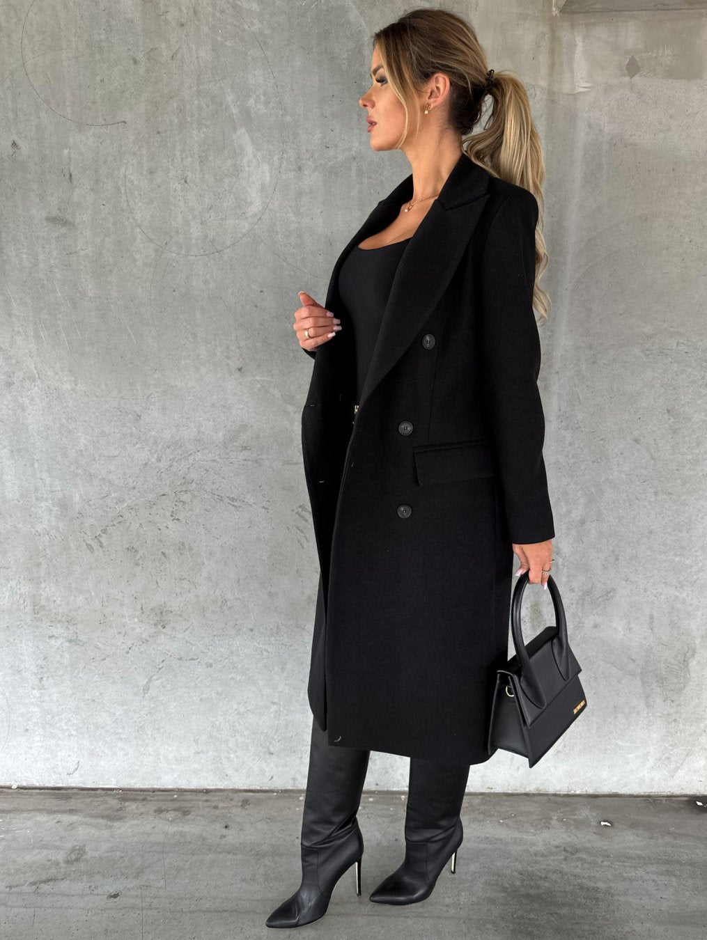 Olivia | Women’s long double-breasted coat with straight fit and blazer collar